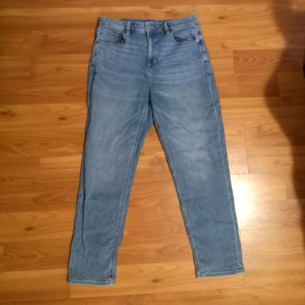 AE Mom Jeans